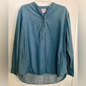 American Sweetheart Women’s Medium Blue Jean Pullover with Pockets